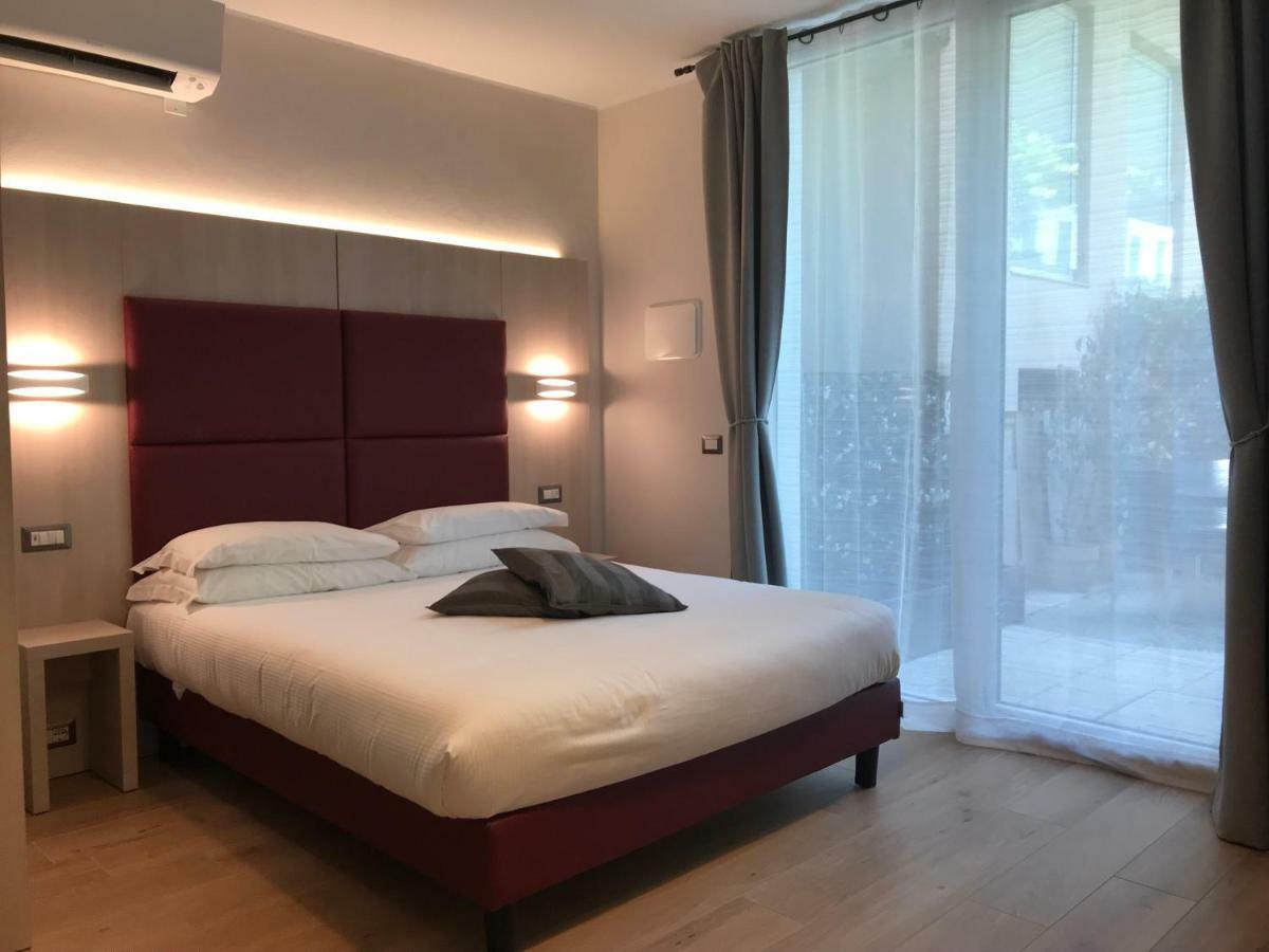 Verona Apartments&Rooms Buitenkant foto